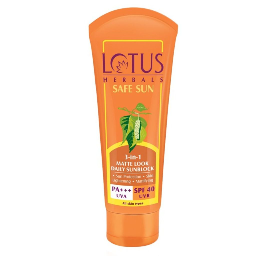 Lotus Herbals Safe Sun 3 - In - 1 Matte Look Daily Sunblock PA+++ SPF 40